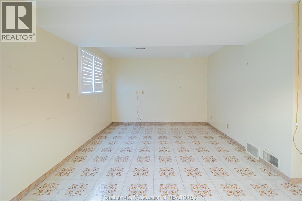 8 Regal Place Property Photo 19