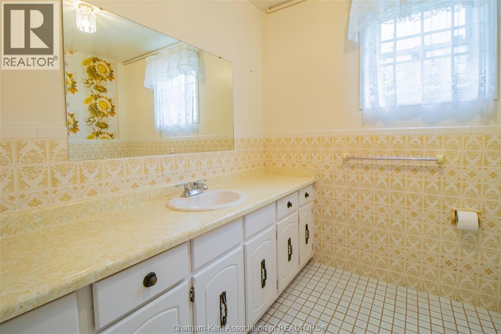 8 Regal Place Property Photo 23