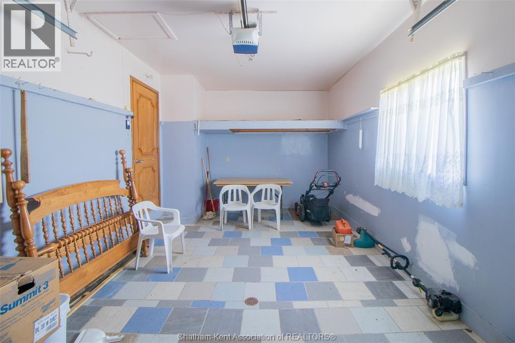 8 Regal Place Property Photo 29