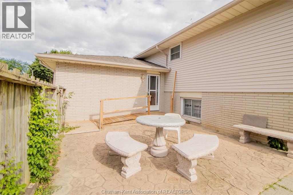 8 Regal Place Property Photo 30