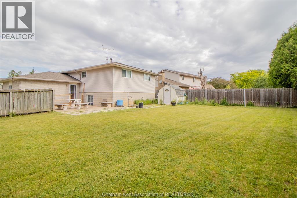 8 Regal Place Property Photo 32