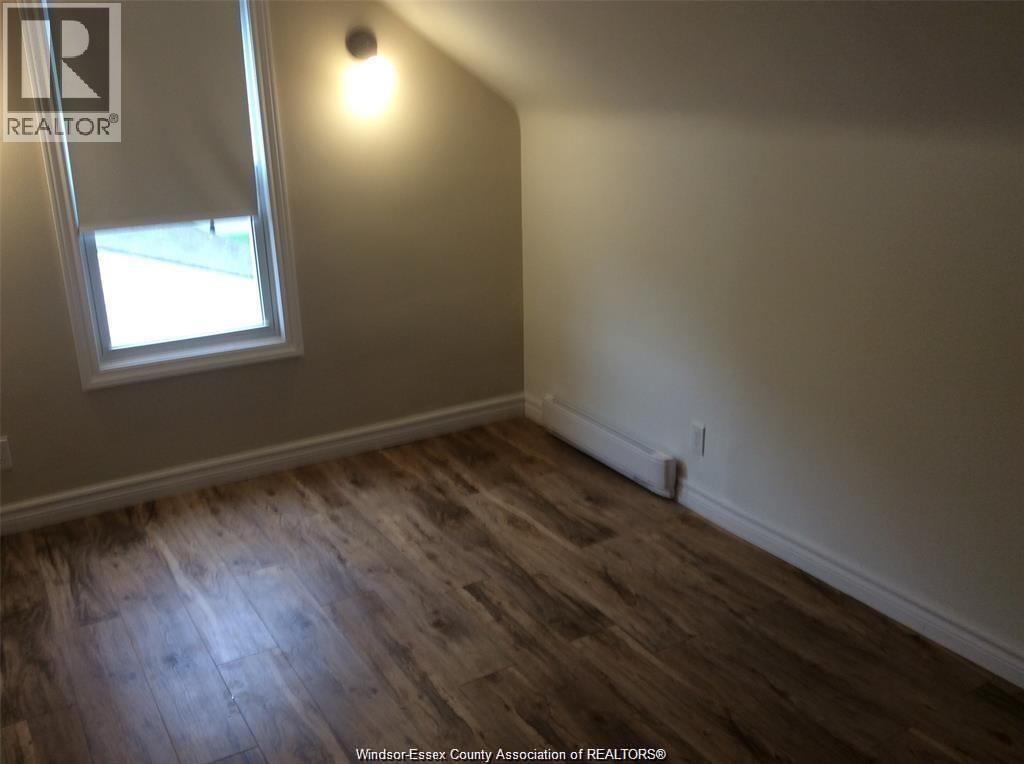 1909 Arthur Road Unit# Upper Property Photo 4