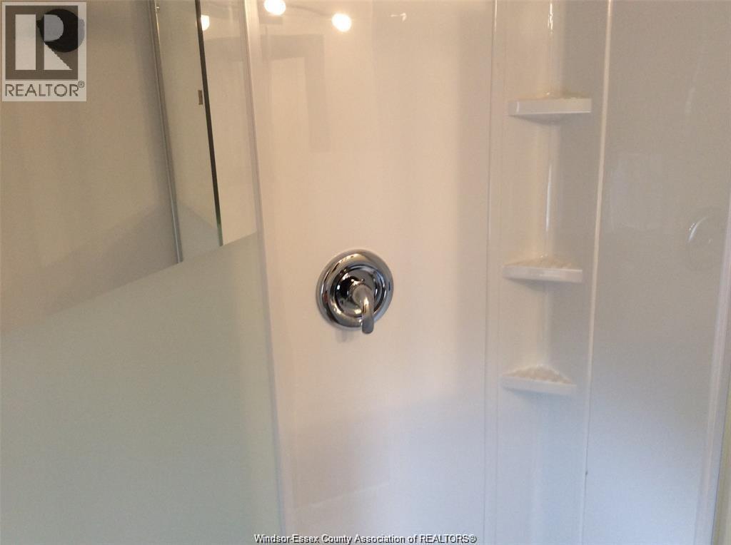 1909 Arthur Road Unit# Upper Property Photo 6