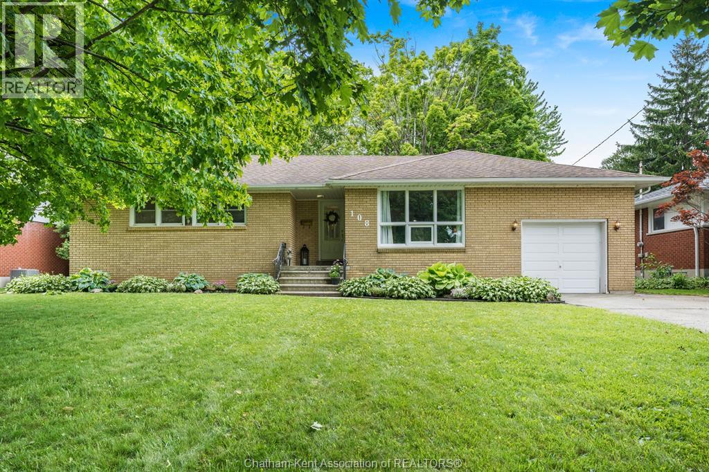 108 Faubert Drive Property Photo 1