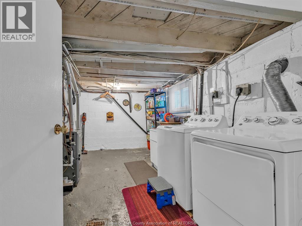 1863 Pillette Road Property Photo 31