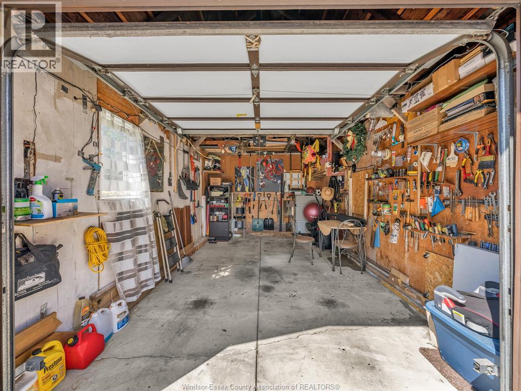 1863 Pillette Road Property Photo 39