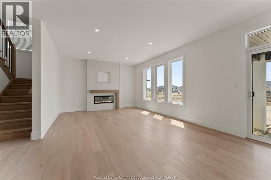 5221 Rafael Street Property Photo 6