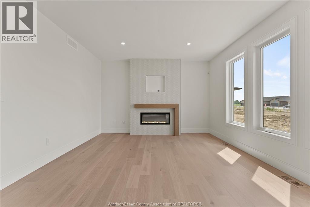 5221 Rafael Street Property Photo 7