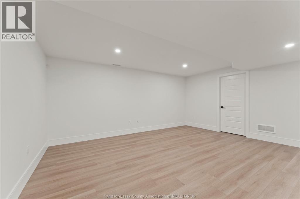 5221 Rafael Street Property Photo 31