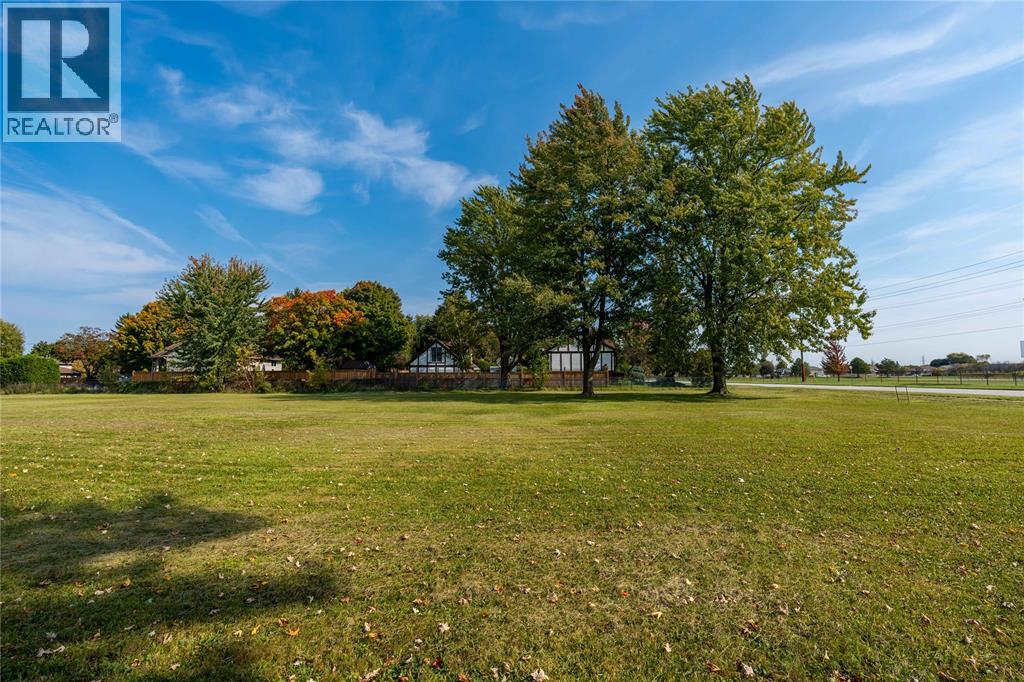 334 Hill Street Property Photo 25