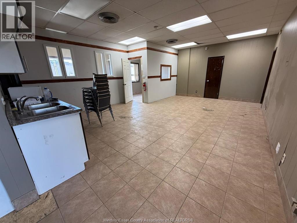 2490 Mcdougall Street Property Photo 6