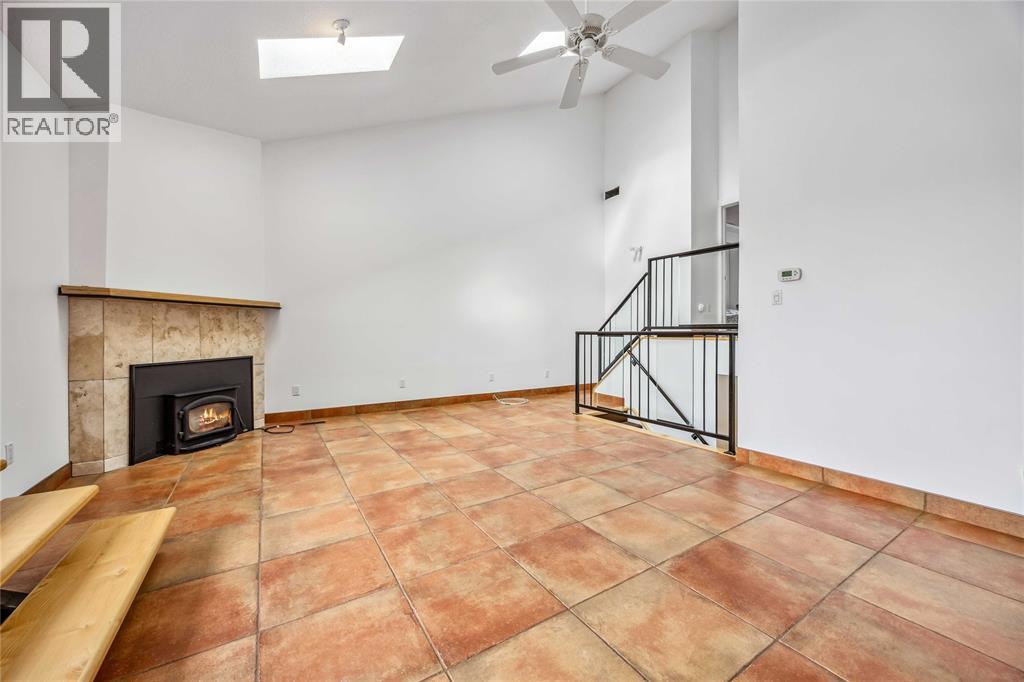 1500 Venetian Boulevard Unit# W-17 Property Photo 7