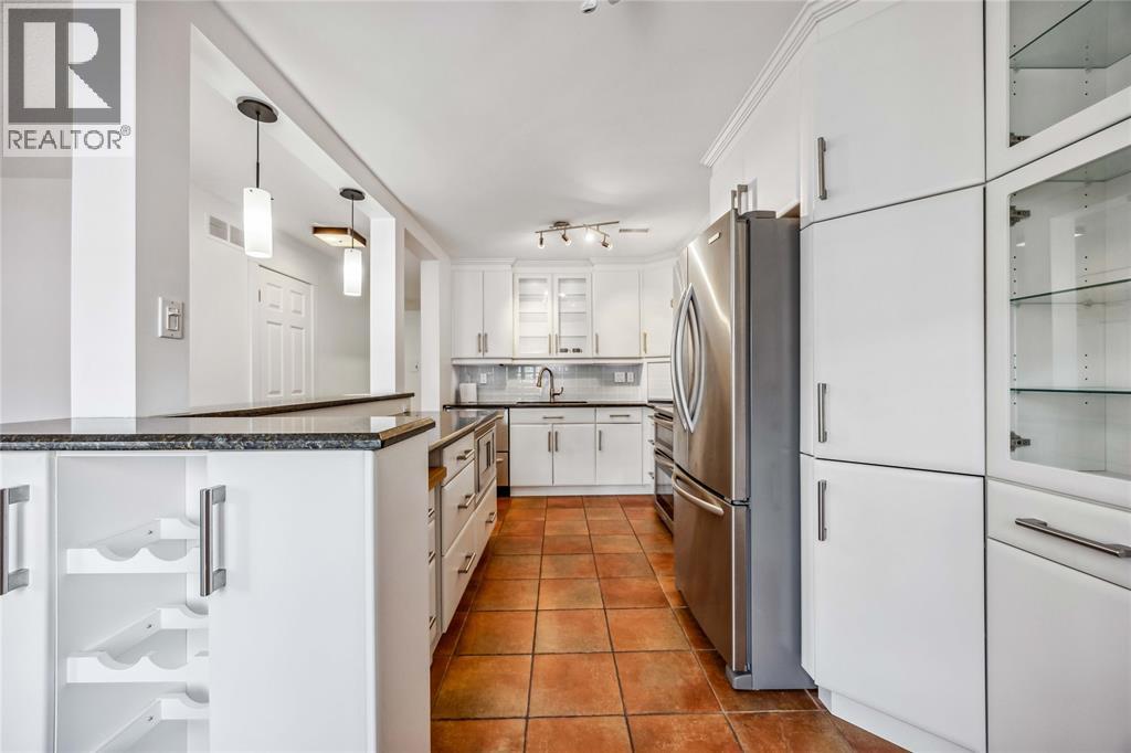 1500 Venetian Boulevard Unit# W-17 Property Photo 12