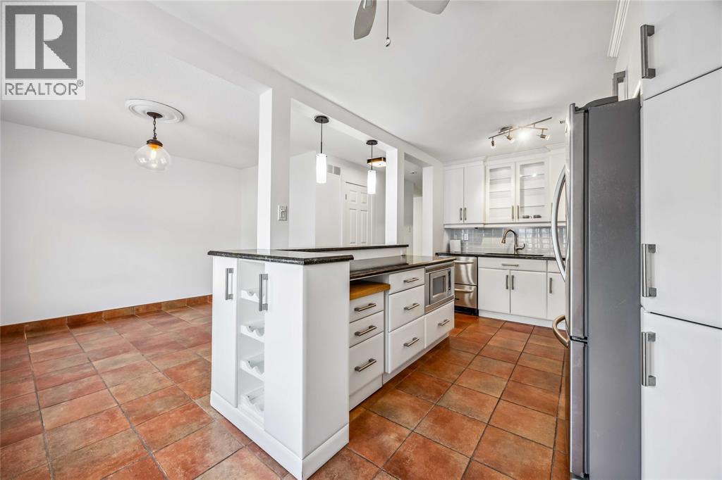 1500 Venetian Boulevard Unit# W-17 Property Photo 13