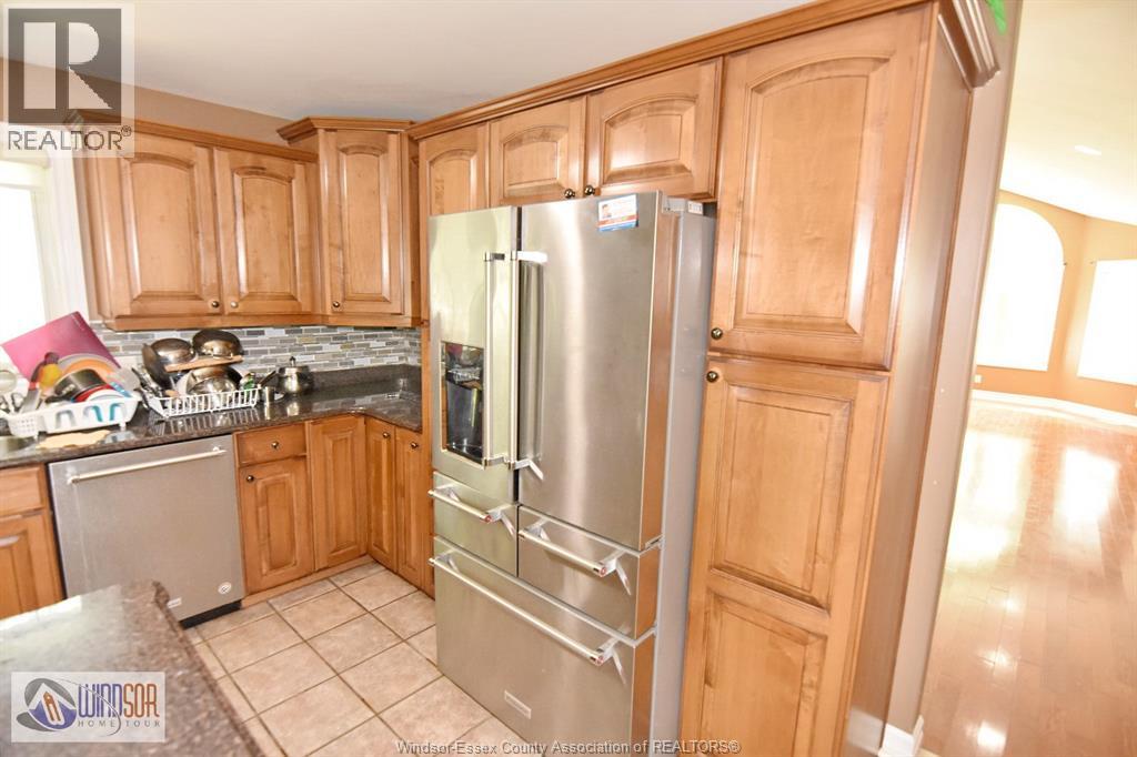4305 Casgrain Unit# Upper Property Photo 22