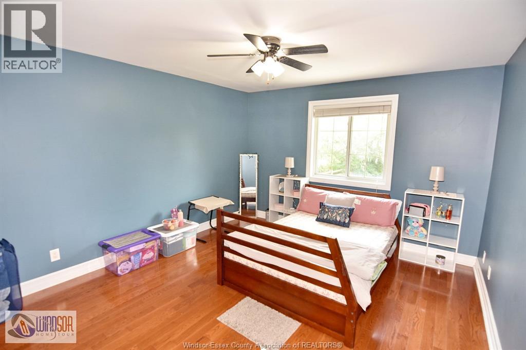 4305 Casgrain Unit# Upper Property Photo 29