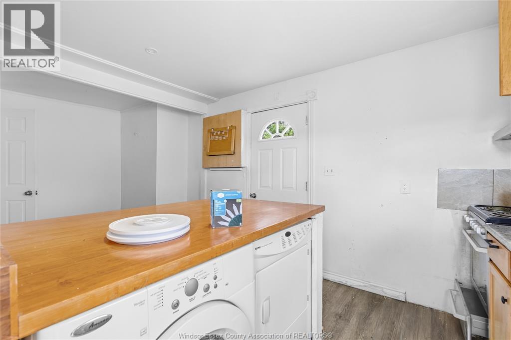 722 Brant Street Property Photo 10