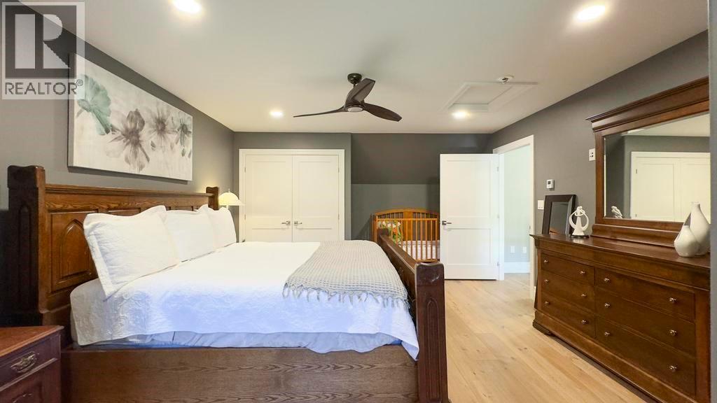 4640 Lakeshore Road Property Photo 38