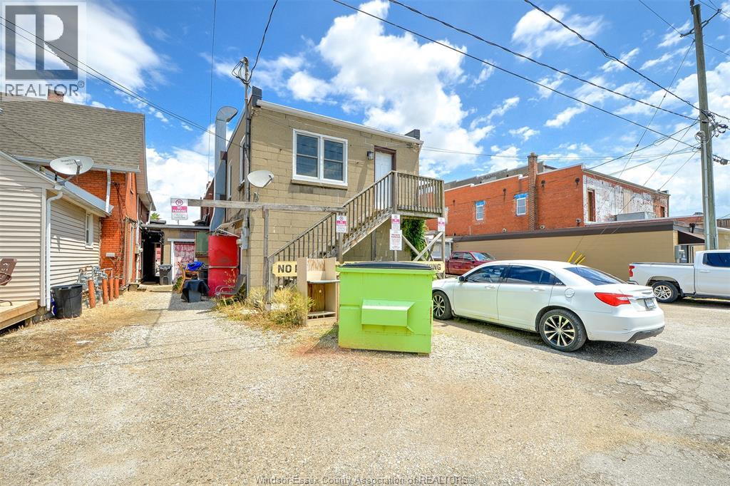 14 Talbot Street North Property Photo 16