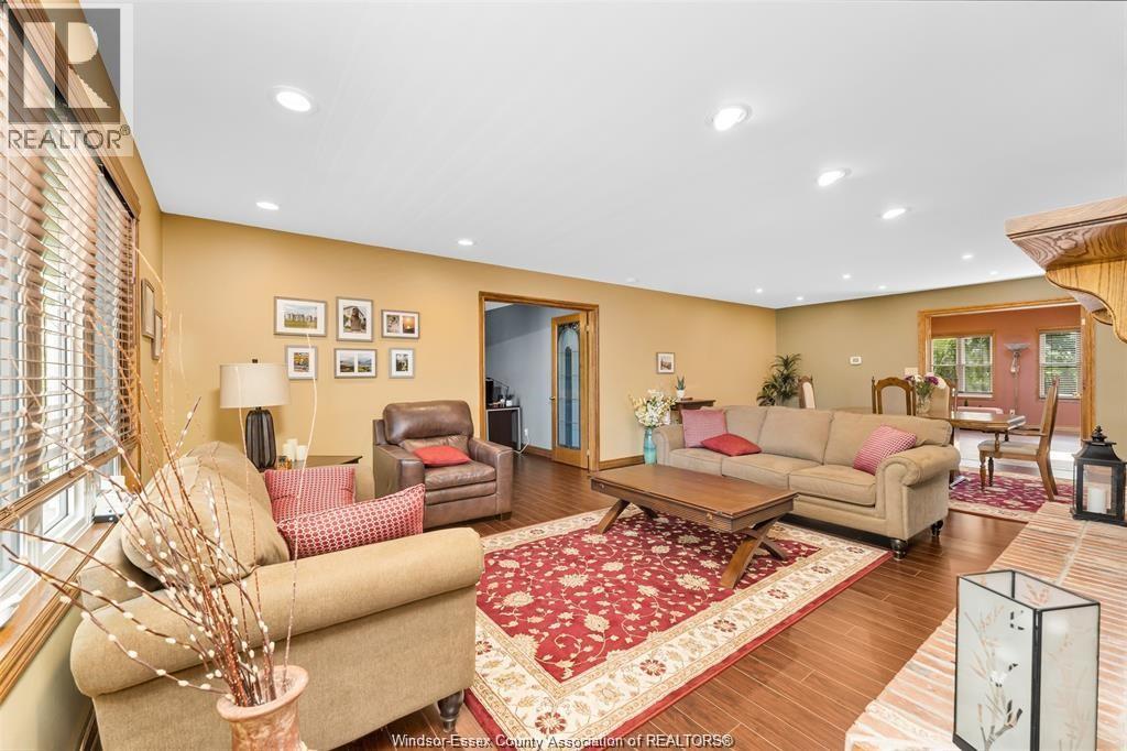 274 Irwin Property Photo 7