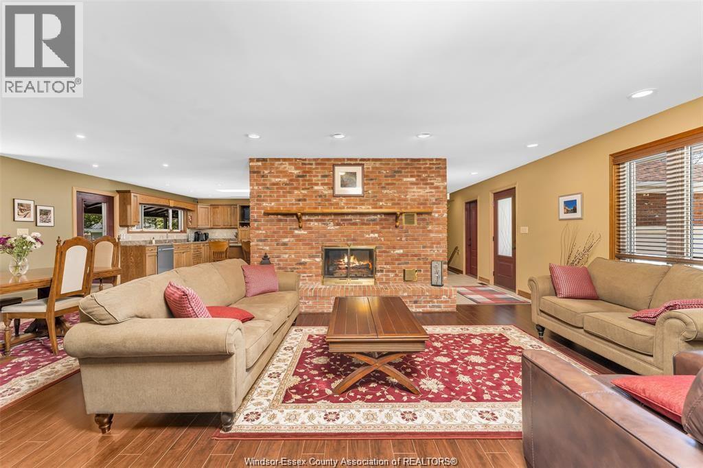 274 Irwin Property Photo 9