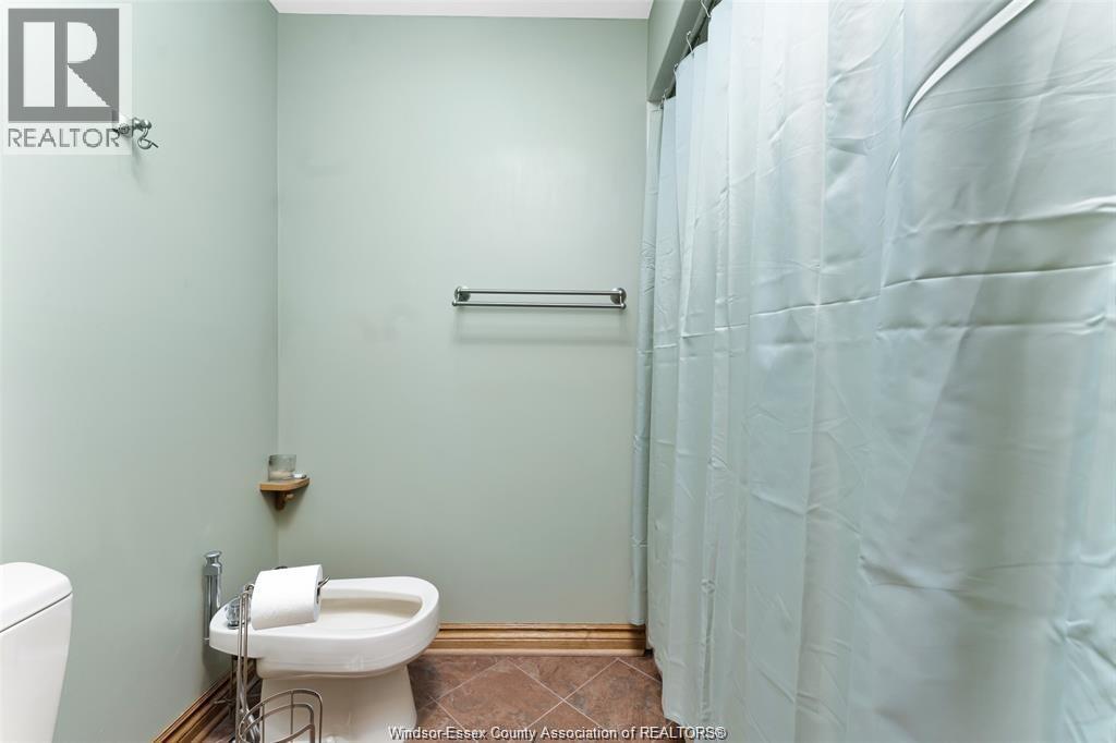 274 Irwin Property Photo 21