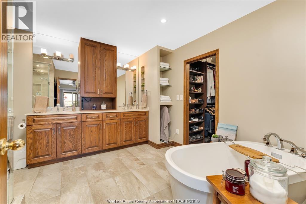 274 Irwin Property Photo 26