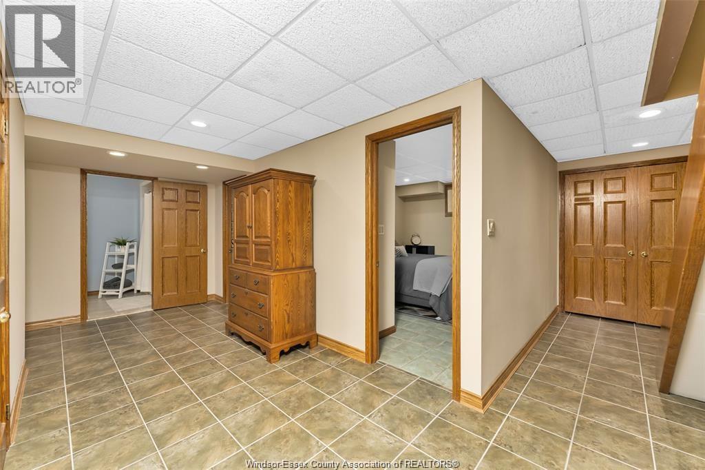 274 Irwin Property Photo 29