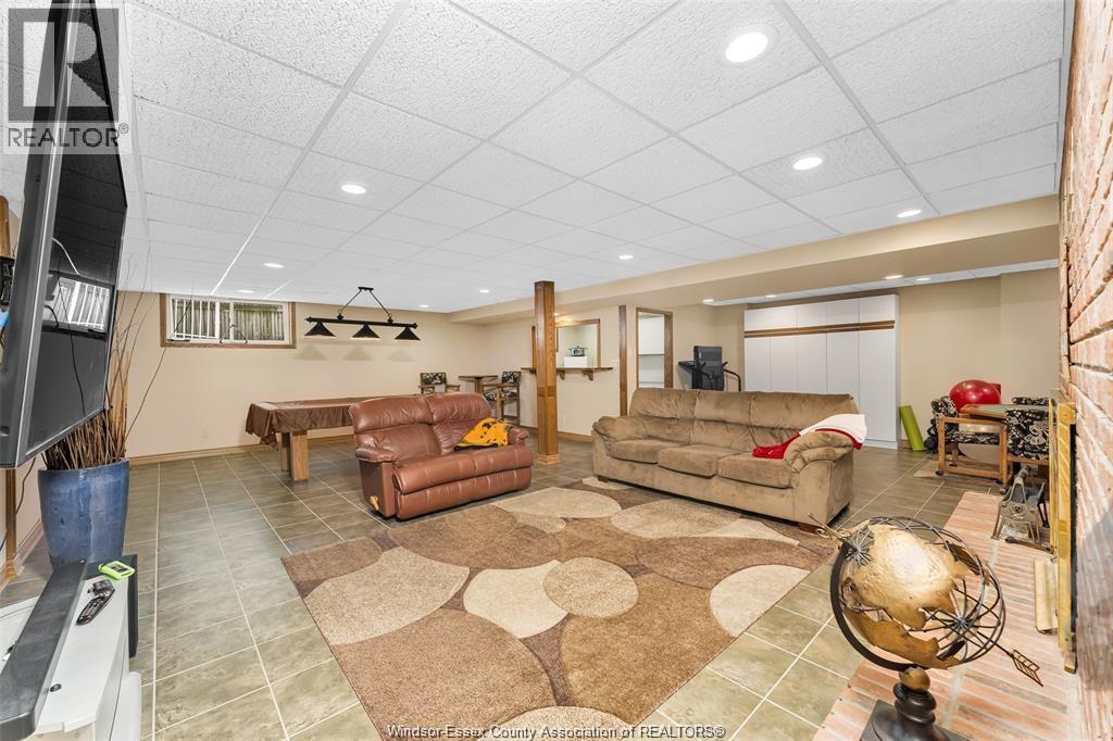 274 Irwin Property Photo 30