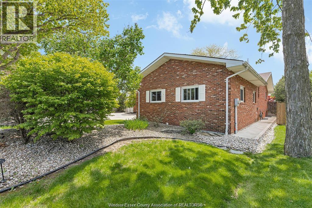 274 Irwin Property Photo 40