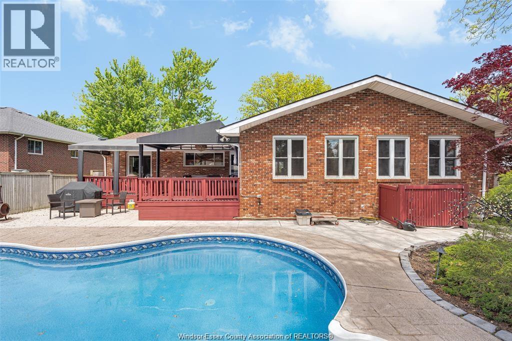 274 Irwin Property Photo 47