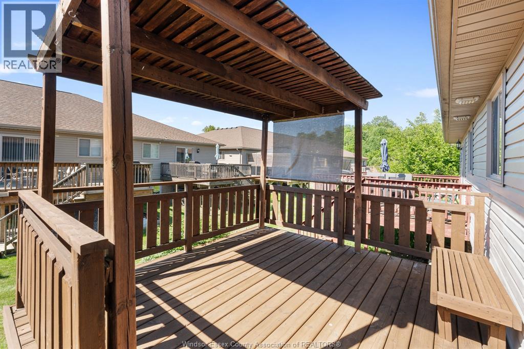 11827 Boulder Crescent Property Photo 36