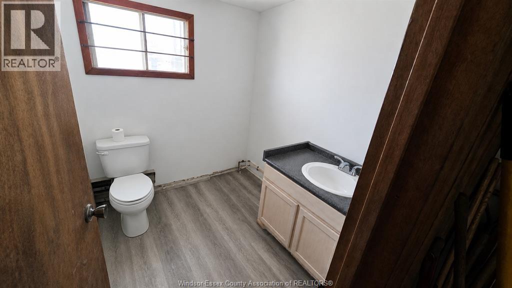909 Maisonville Property Photo 4