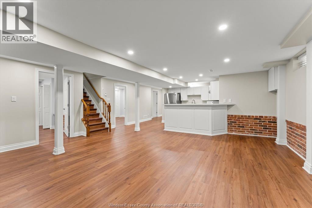 4531 Pleasant Place Unit# Lower Unit Property Photo 2