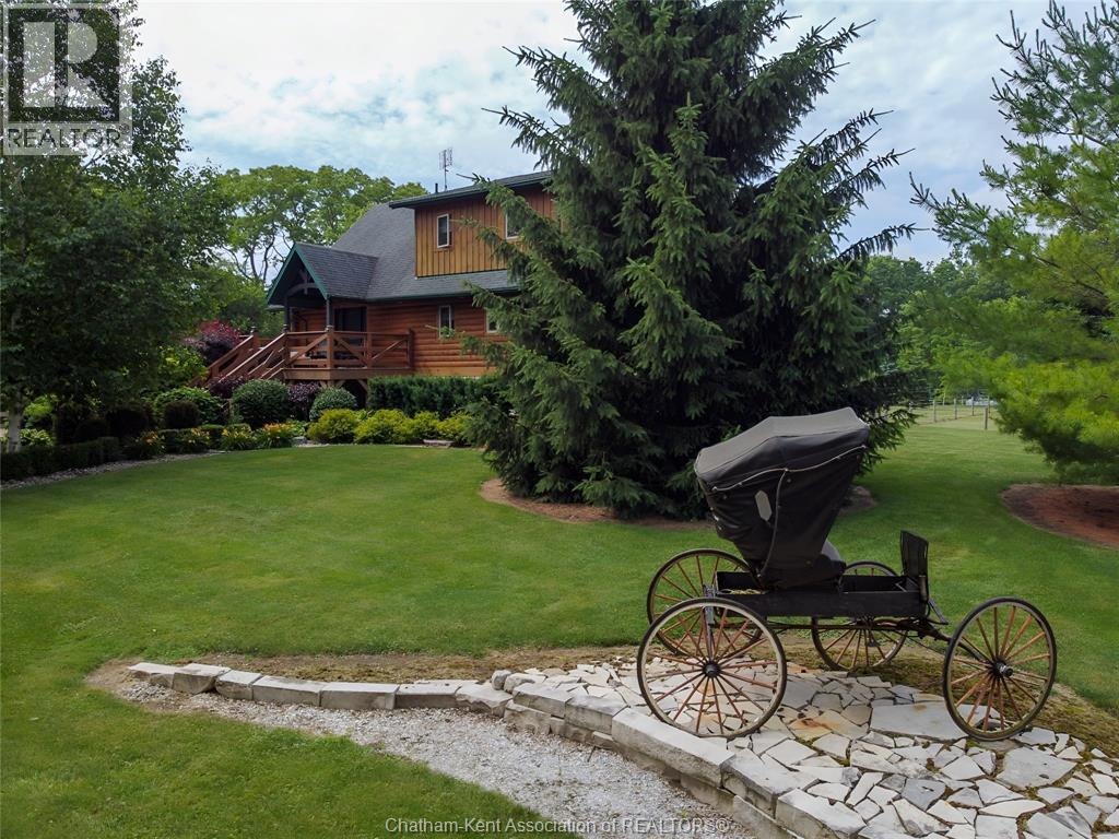 11530 Longwoods Road Property Photo 1