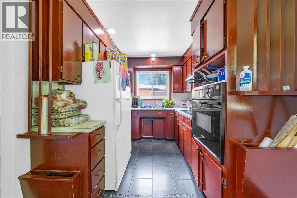 71 Danforth Avenue Property Photo 8