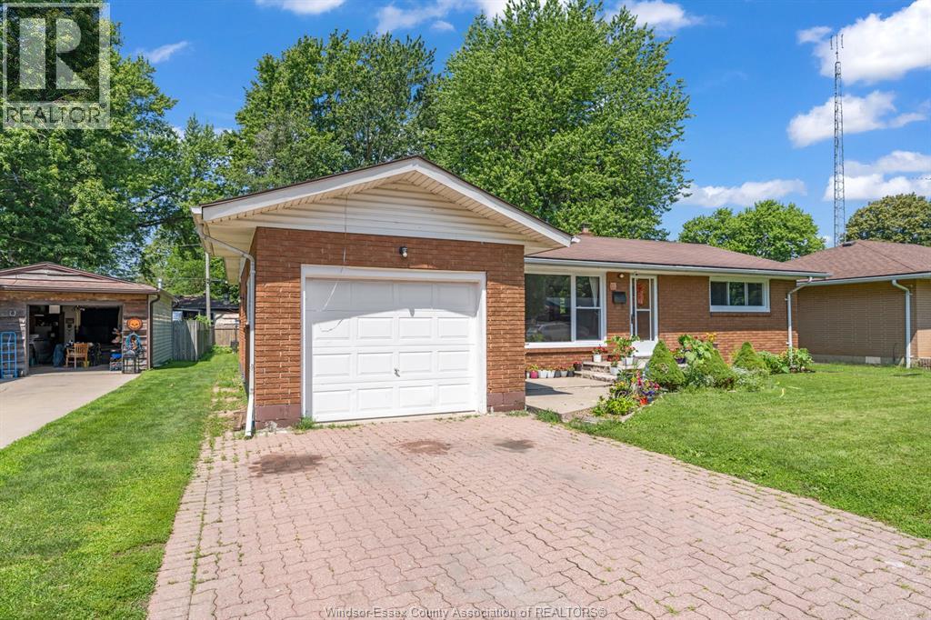 71 Danforth Avenue Property Photo 25