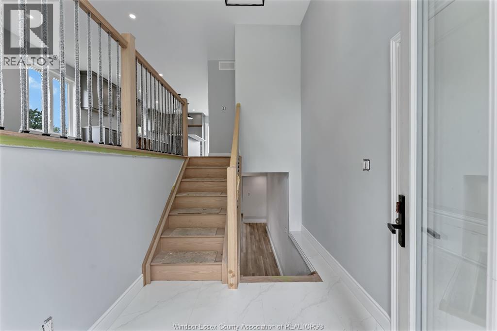1505 Michigan Ave. Property Photo 4