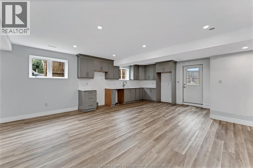 1505 Michigan Ave. Property Photo 24