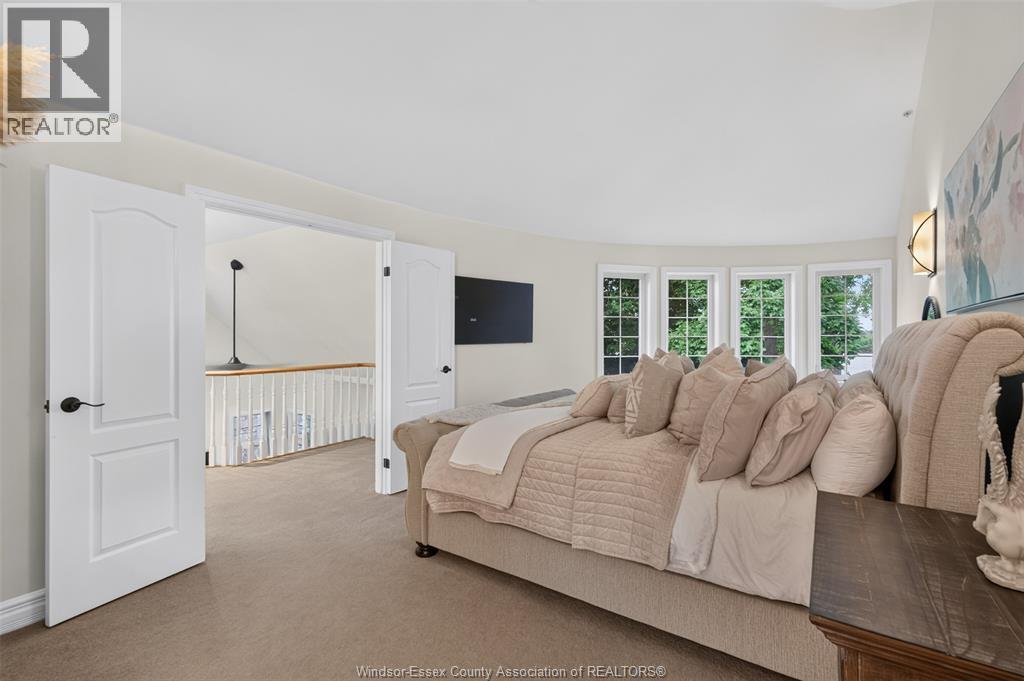 208 Crystal Bay Drive Property Photo 24