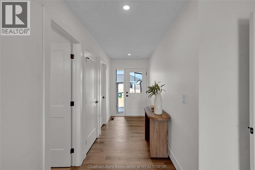 27 Cornerstone Place Property Photo 3