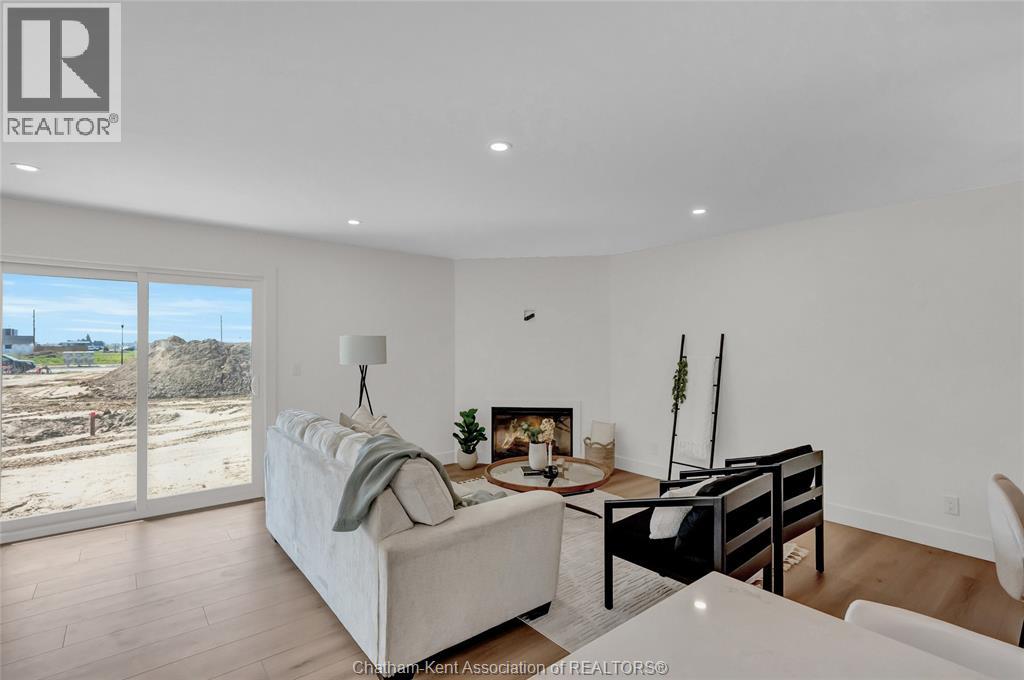 27 Cornerstone Place Property Photo 15