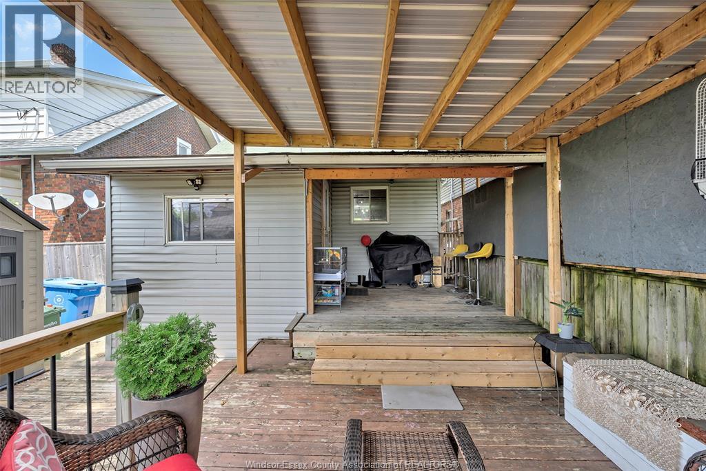 1431 Langlois Property Photo 9