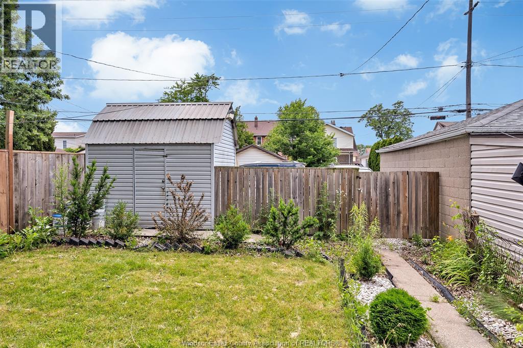 1431 Langlois Property Photo 10