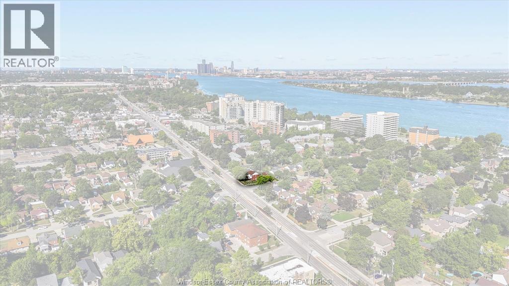 5188 Wyandotte St Street Property Photo 4