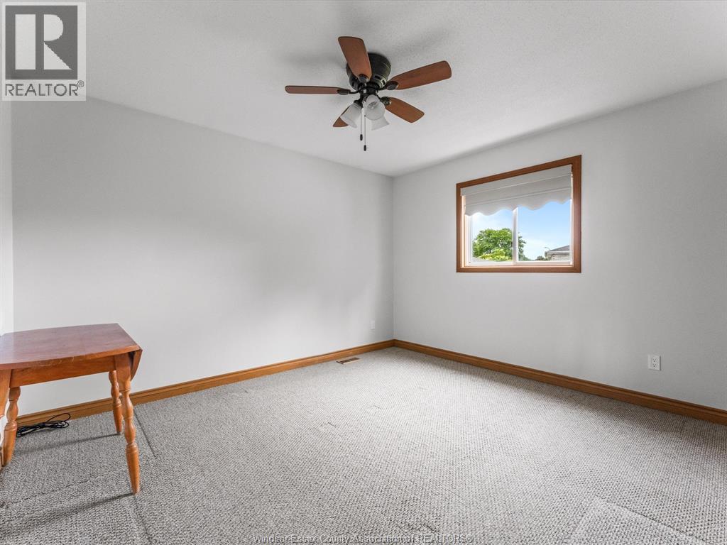 1553 Blairwood Crescent Property Photo 16