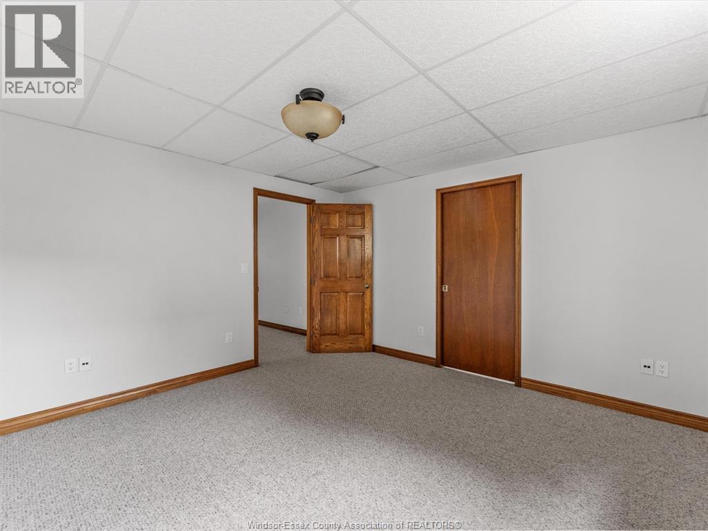 1553 Blairwood Crescent Property Photo 21