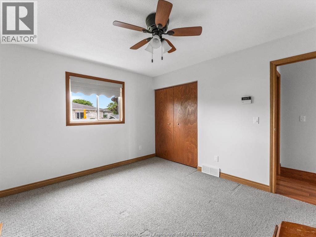 1553 Blairwood Crescent Property Photo 24