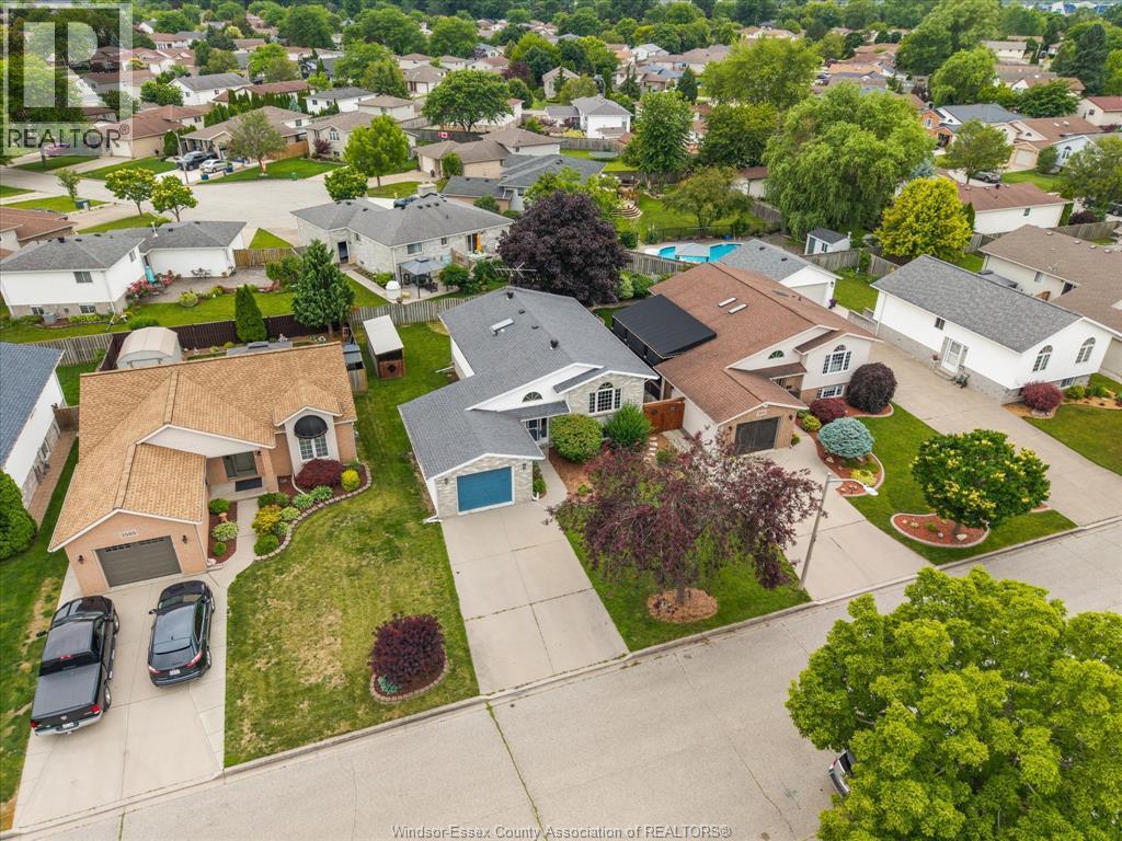 1553 Blairwood Crescent Property Photo 36