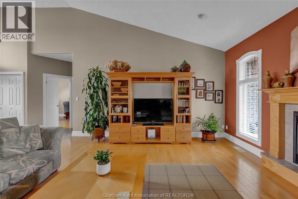 95 Henry O'way ... Property Photo 17